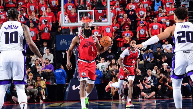 主场遭遇失 主场遭遇失