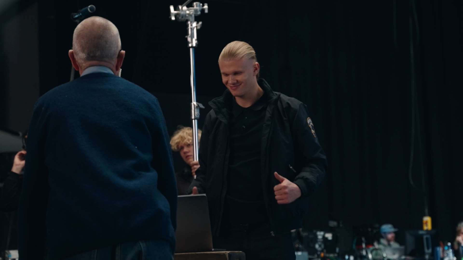 忍受傷痛是 忍受傷痛是